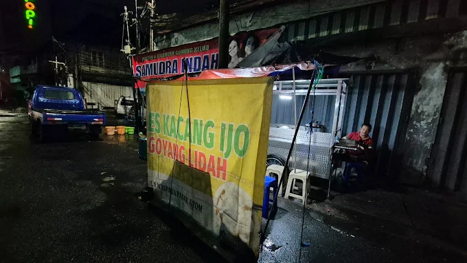 Es Kacang Ijo Goyang Lidah